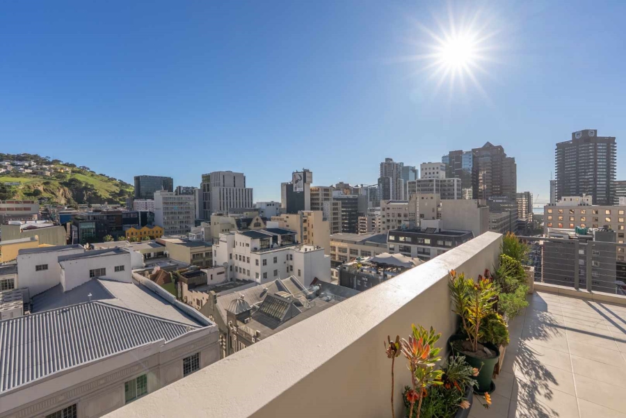 2 Bedroom Property for Sale in Cape Town City Centre Western Cape